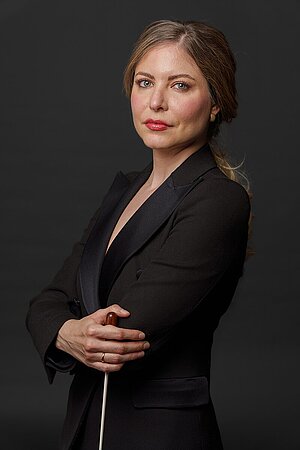 Elena Salvatierra