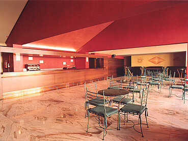Imagen de la cafetería del teatro